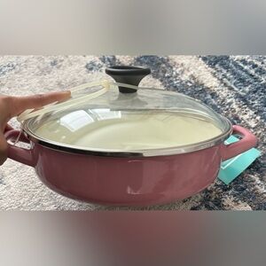 Elegant Pink Casserole Dish with Glass Lid